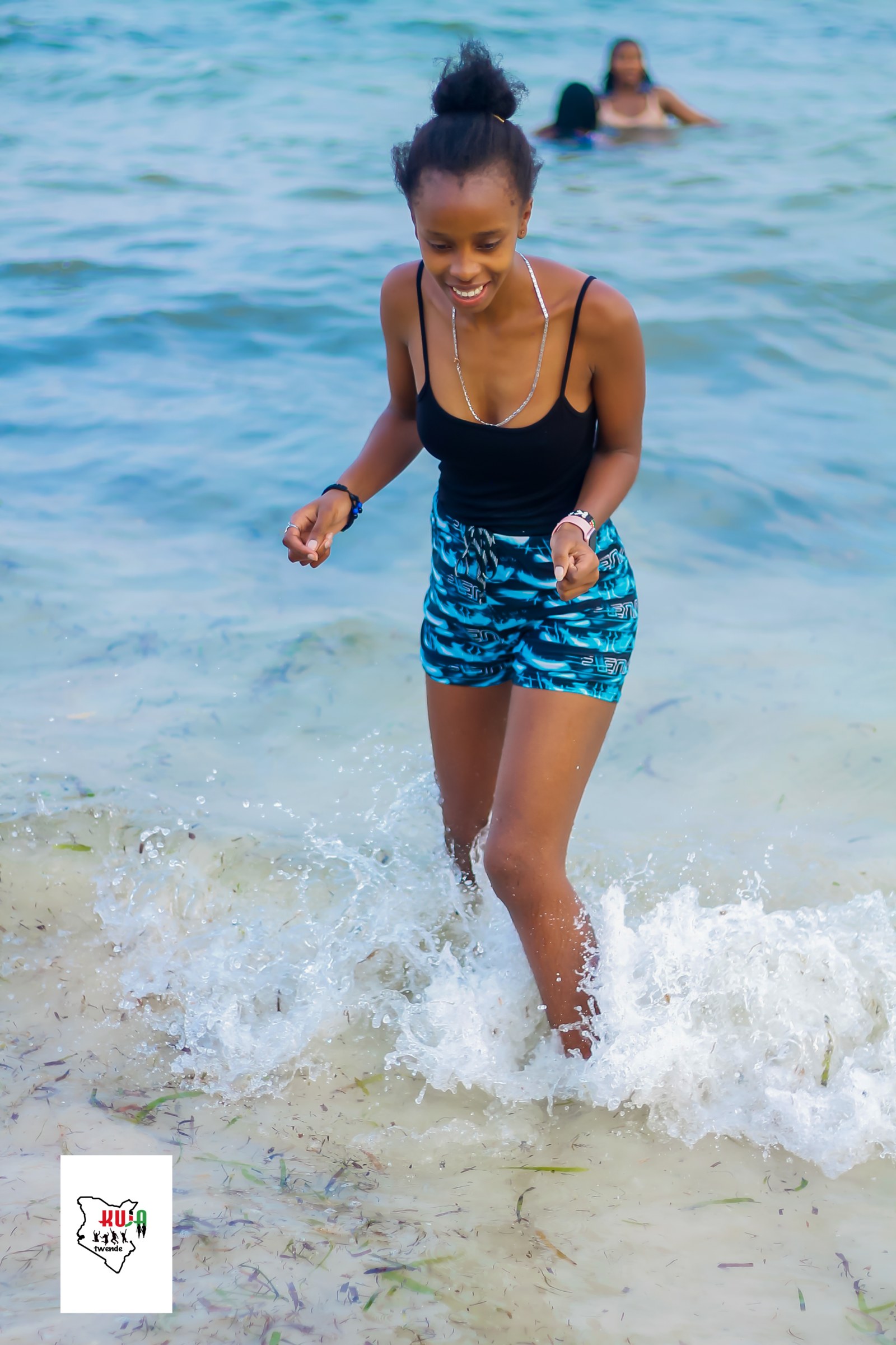 Serengeti & Spice Island Escape