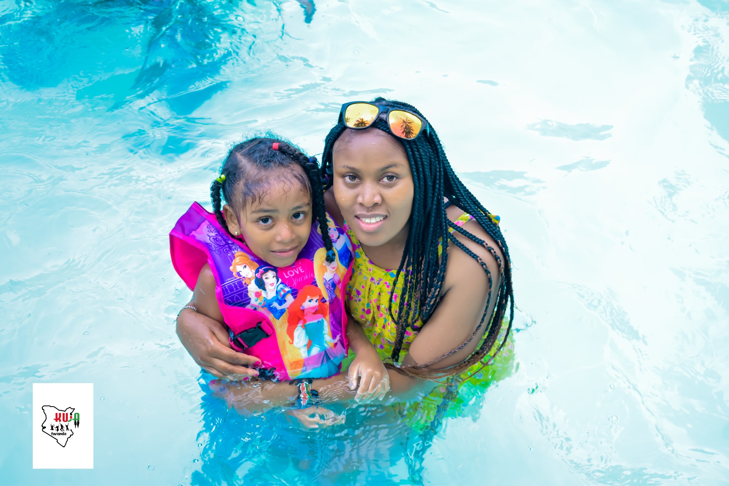 Serengeti & Spice Island Escape